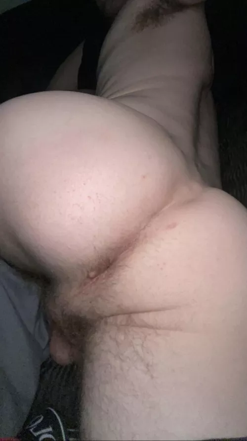 who wants my used boxers? DM