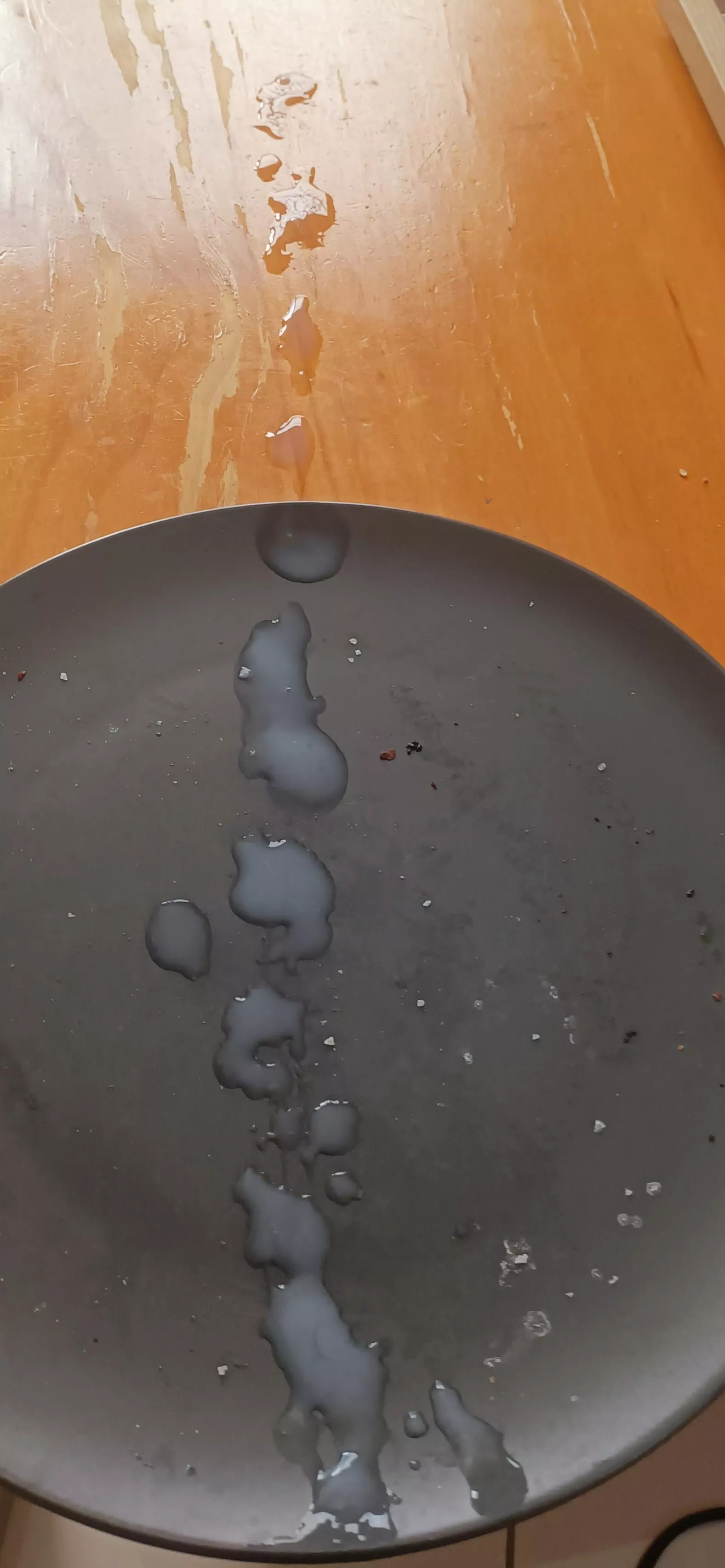 Who wants to clean the plate after my lunch (and load)