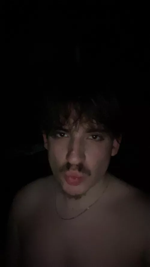 Would anyone enjoy seeing me post here? (19M)