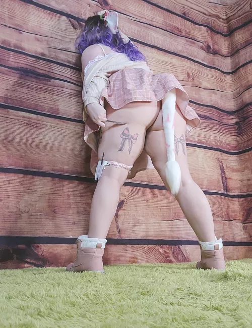 Yandere Strawberry Moo cause it's almost V-Day