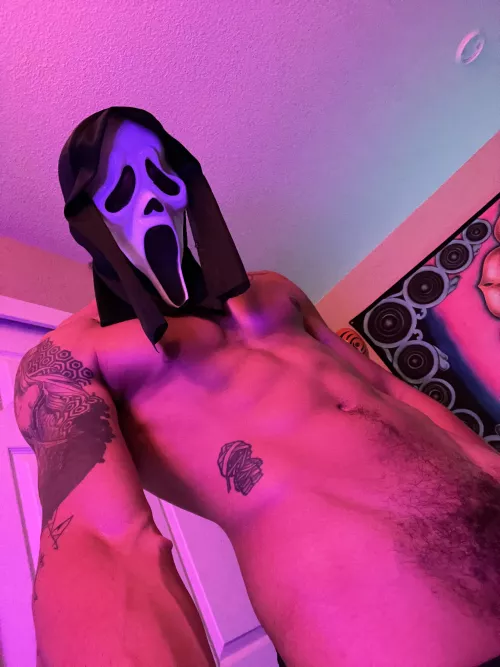 Your view right before Ghostface blows your back out 😮‍💨