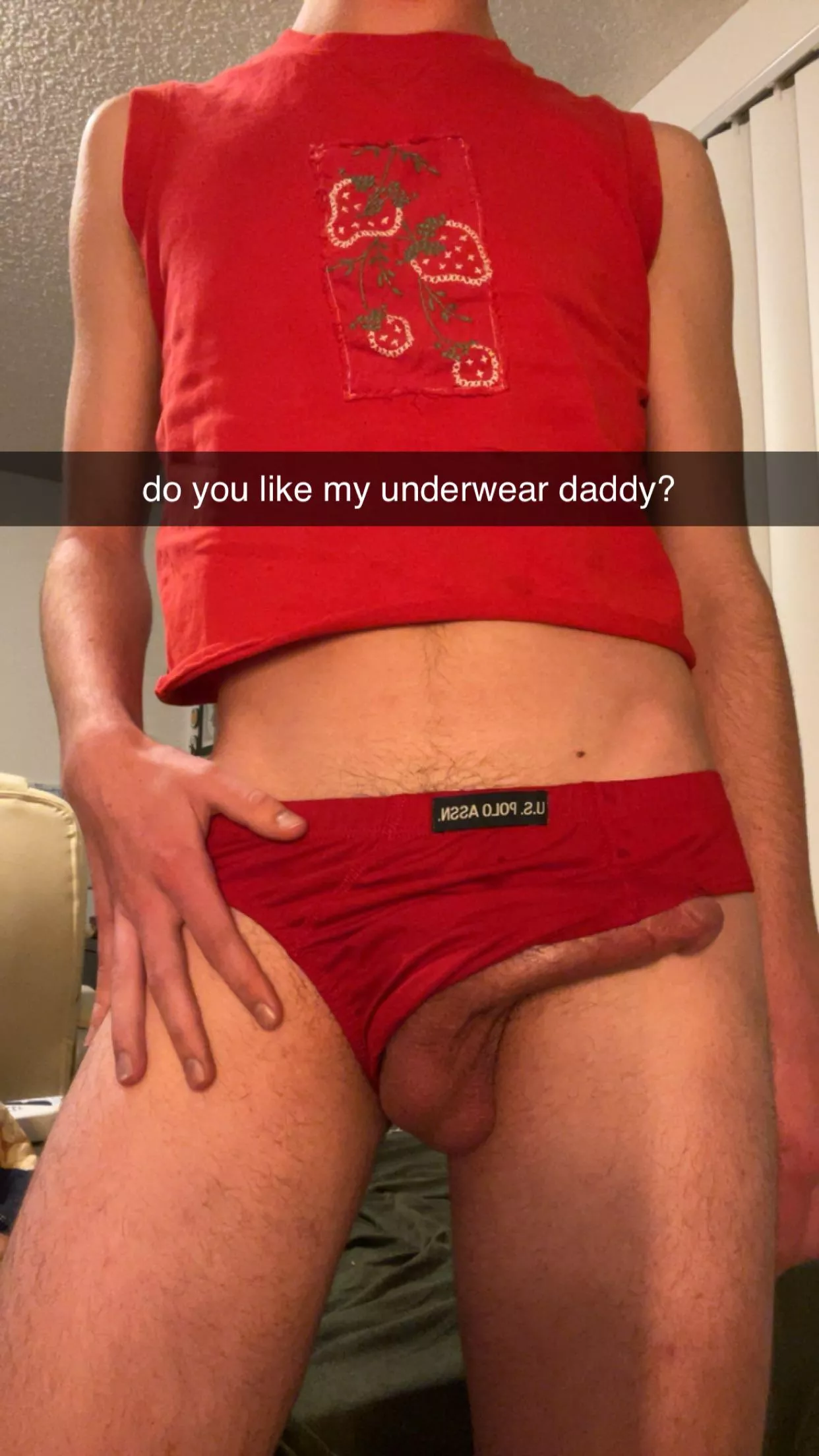 (19) looking for a verbal dirty dom dad 🔥😈 tell me what you’d wanna do to your good boy. snap: drewblew19