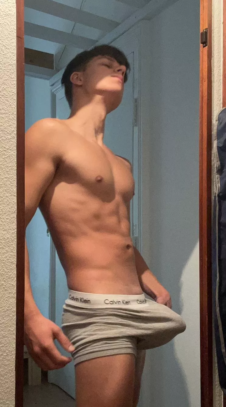 (19)Rate my morning wood