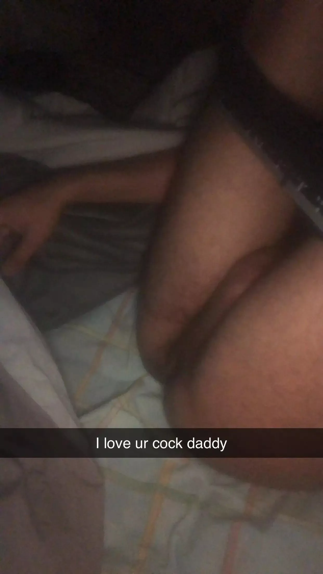 (22M4A), Toronto , looking for fit UTM guys to experiment with. Feeling submissive and breedable/ bi curious and slutty looking for fit bi curious doms to turn me into their cum dumpster