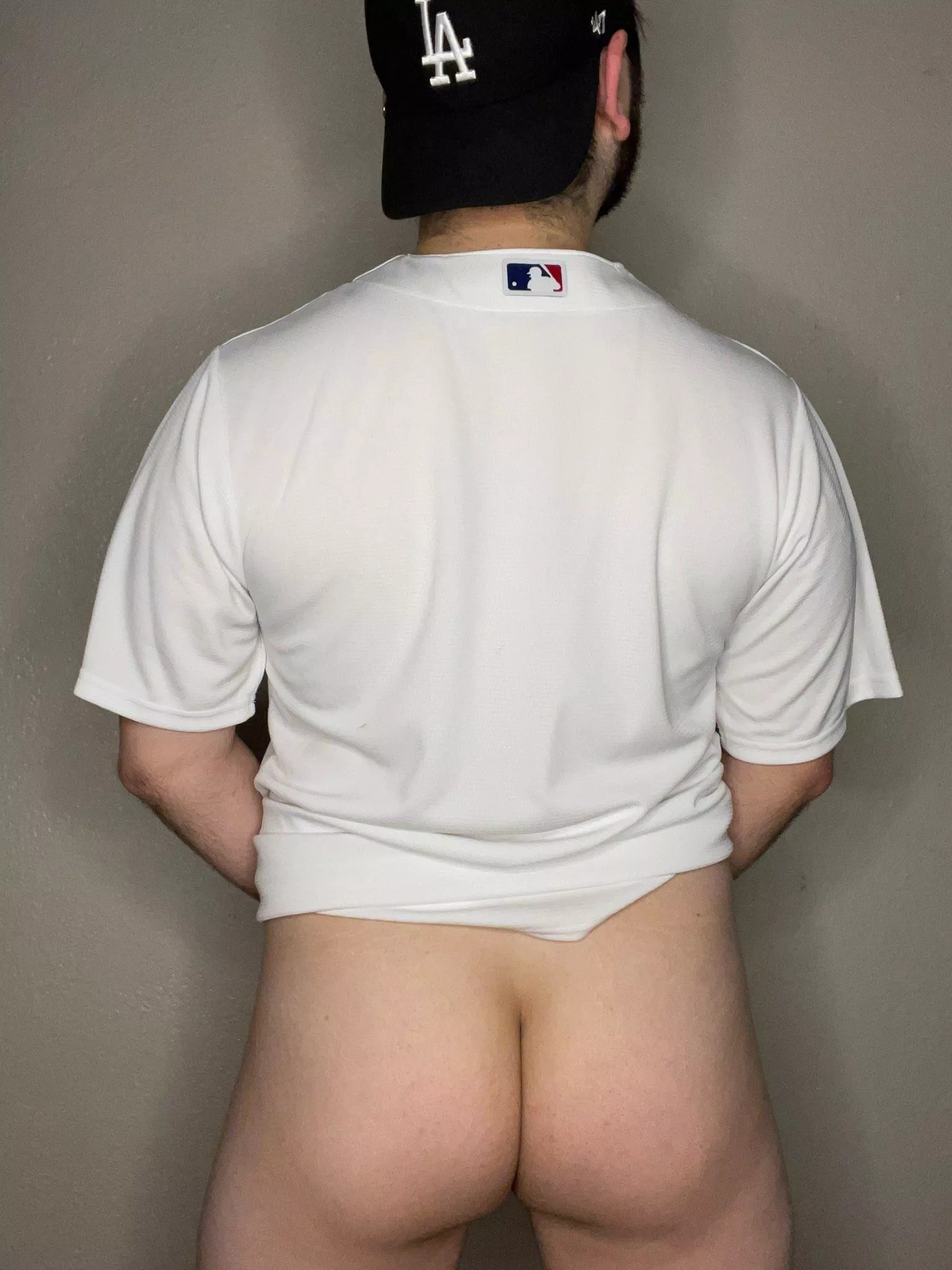 [28] what are you looking at bro?