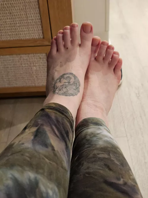 After a long day at the park, my feet hurt 😔