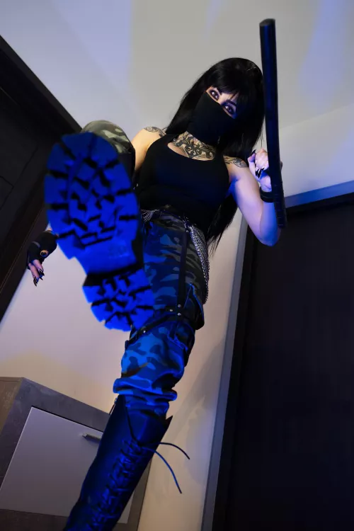 All useless slaves must be crushed with my boot