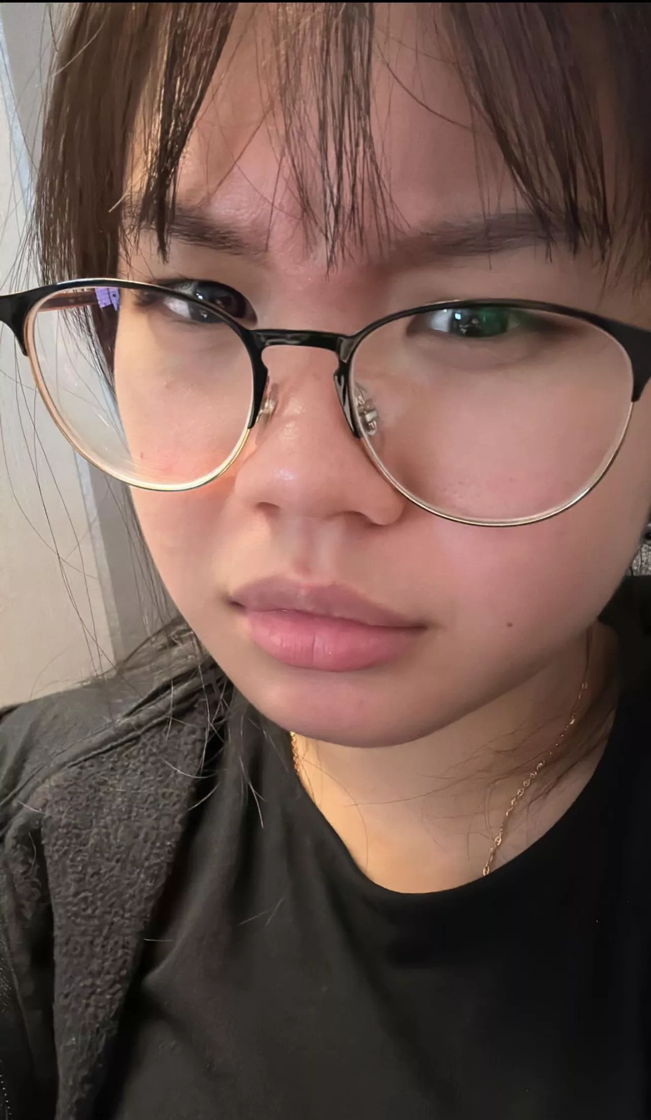 An asian classmate tried to flirt with me while I was looking at BWCs on reddit 😡, he doesnt know how pathetic he is and that Im BWC only 🫣😇