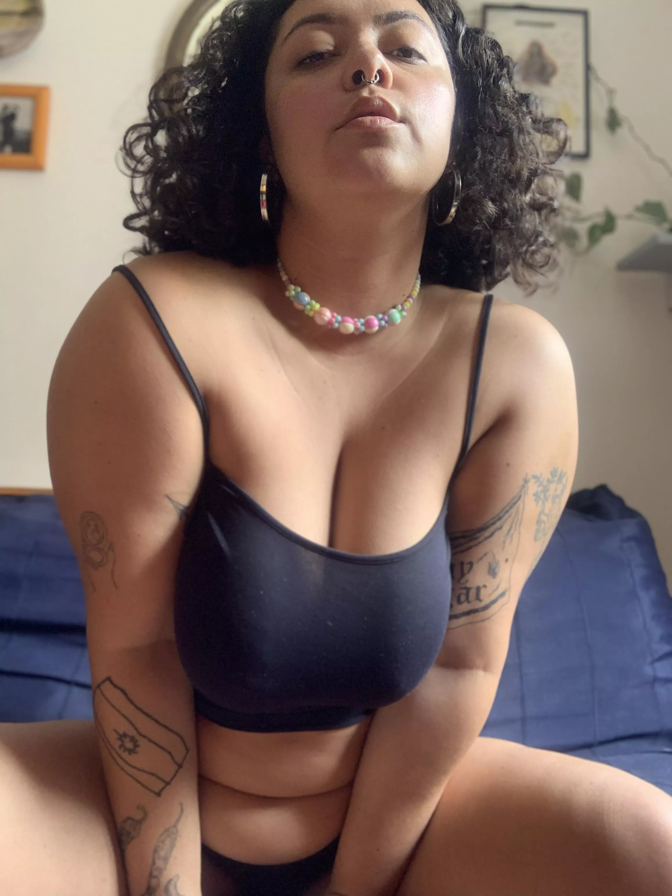 Be a good boy and I'll crush you with my curves