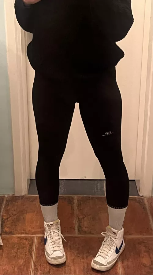 Do i have feminine legs?