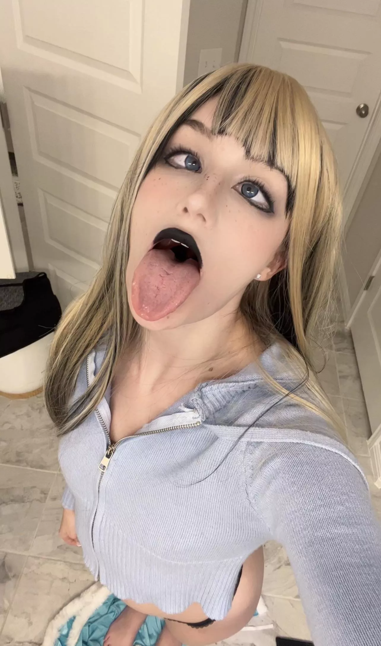 Do you like alt girls…