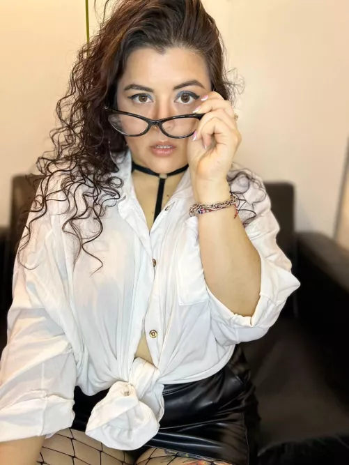 Everytime my boss call me to his office my panties get wet