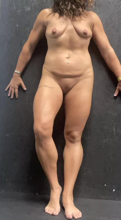 [F]46, 5’6, 145. Been in the gym a lot. Working on it