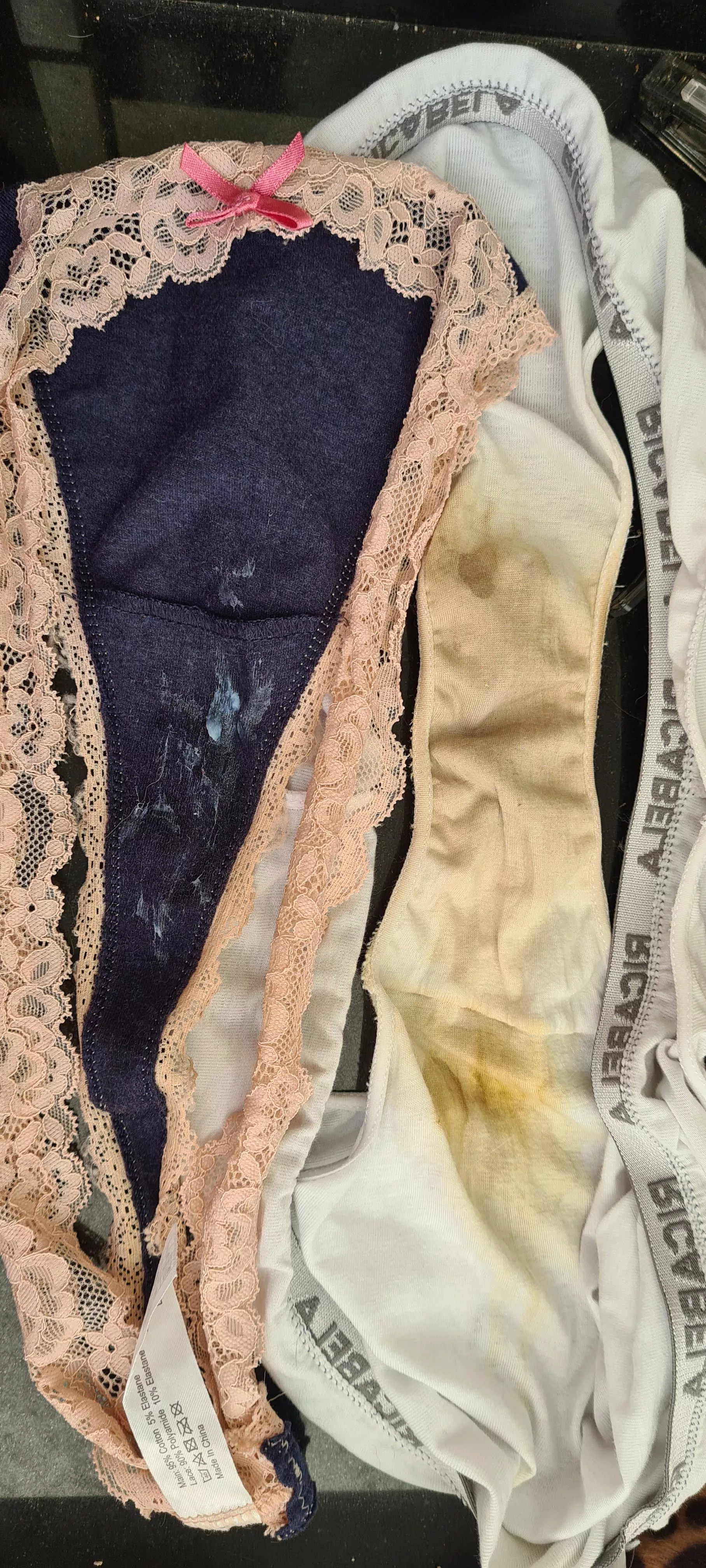 Fullback whities last minute cancelation 7 day wear! Lovely blue jeans lacey thongs 24h but strong scent zone 2 and 3!