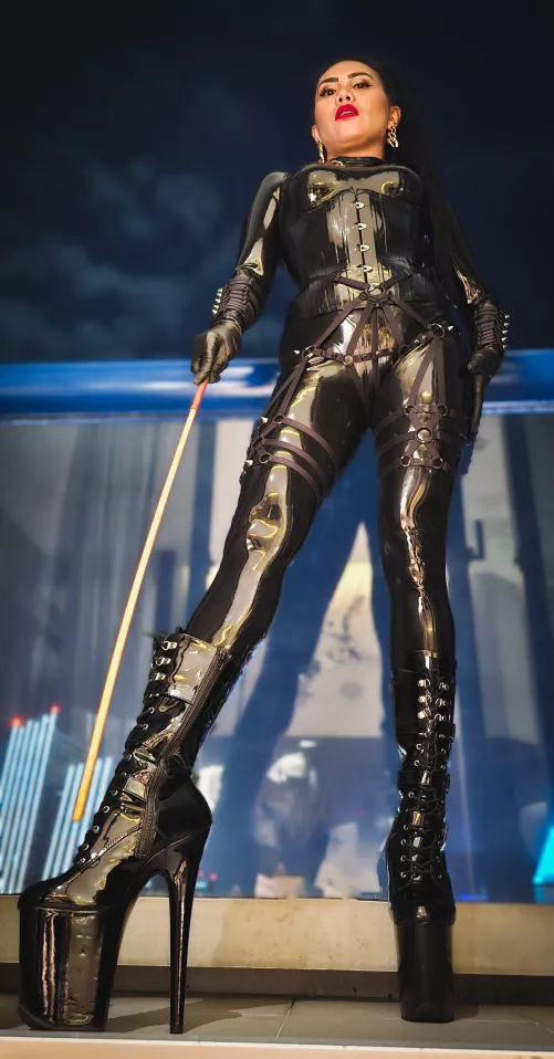 Glossy Latex and Shiny 8 Inch High Heels 🖤