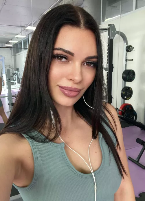 Hope u are into my big ... eyes