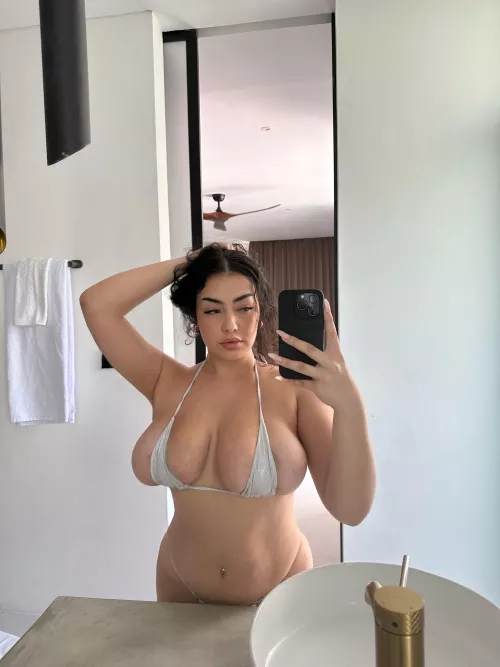 Horniest college stud