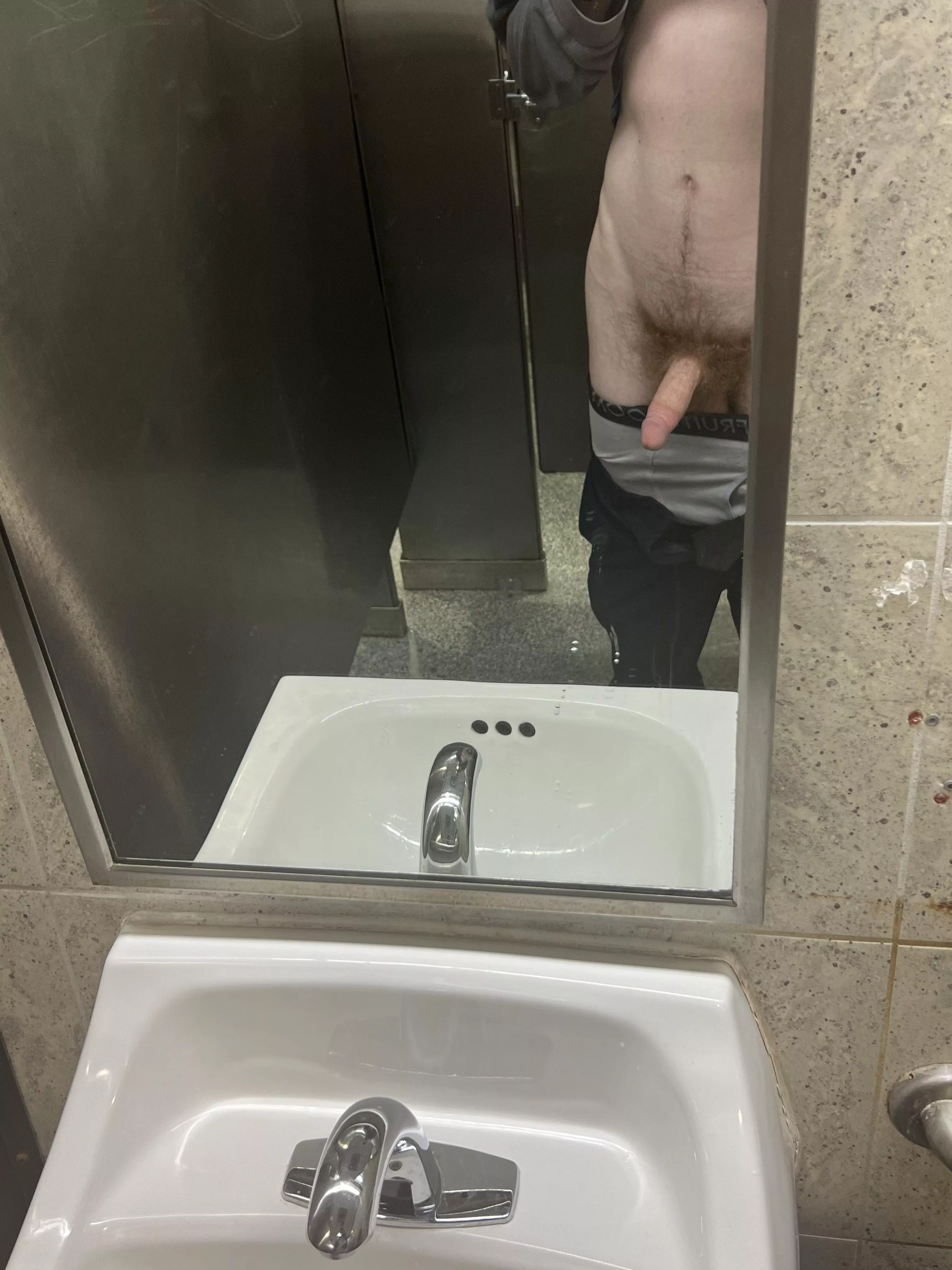 Horny at the mall lol