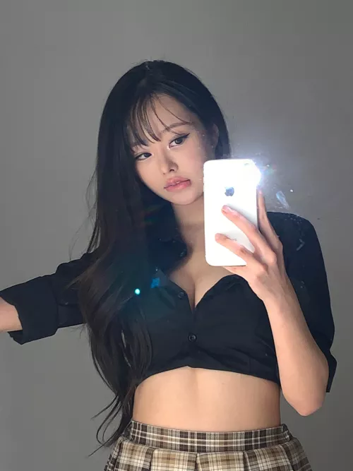 I always wonder how older men feel about a girl like me