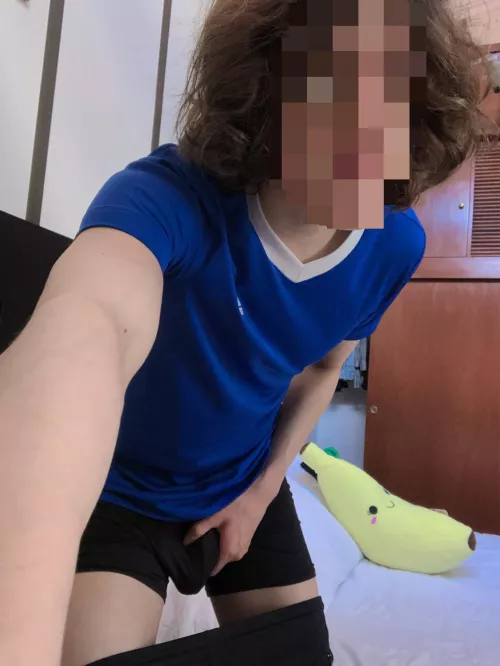 I can’t control my dick after gym, I always end up getting very hard