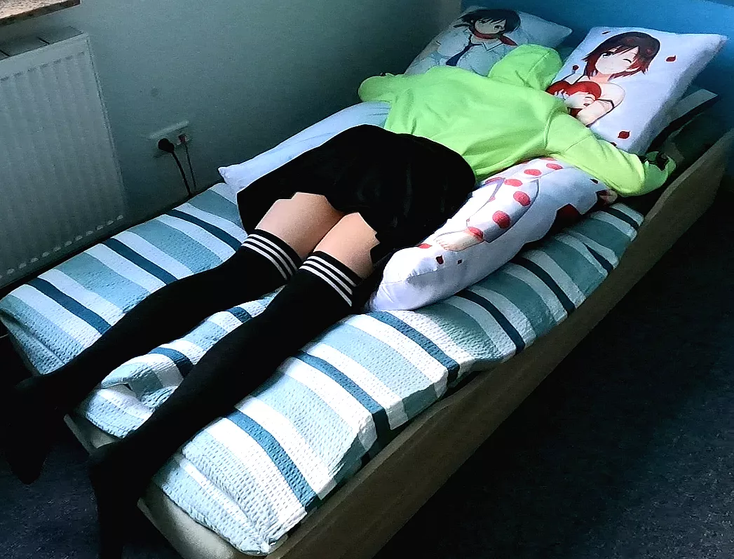 i got my first skirt 👉👈💕💎