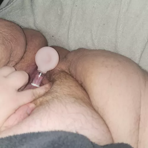 Just spreading my fay pussy to pump my clit.
