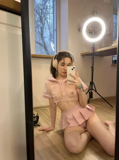 Laying in bed with this tasty lollipop