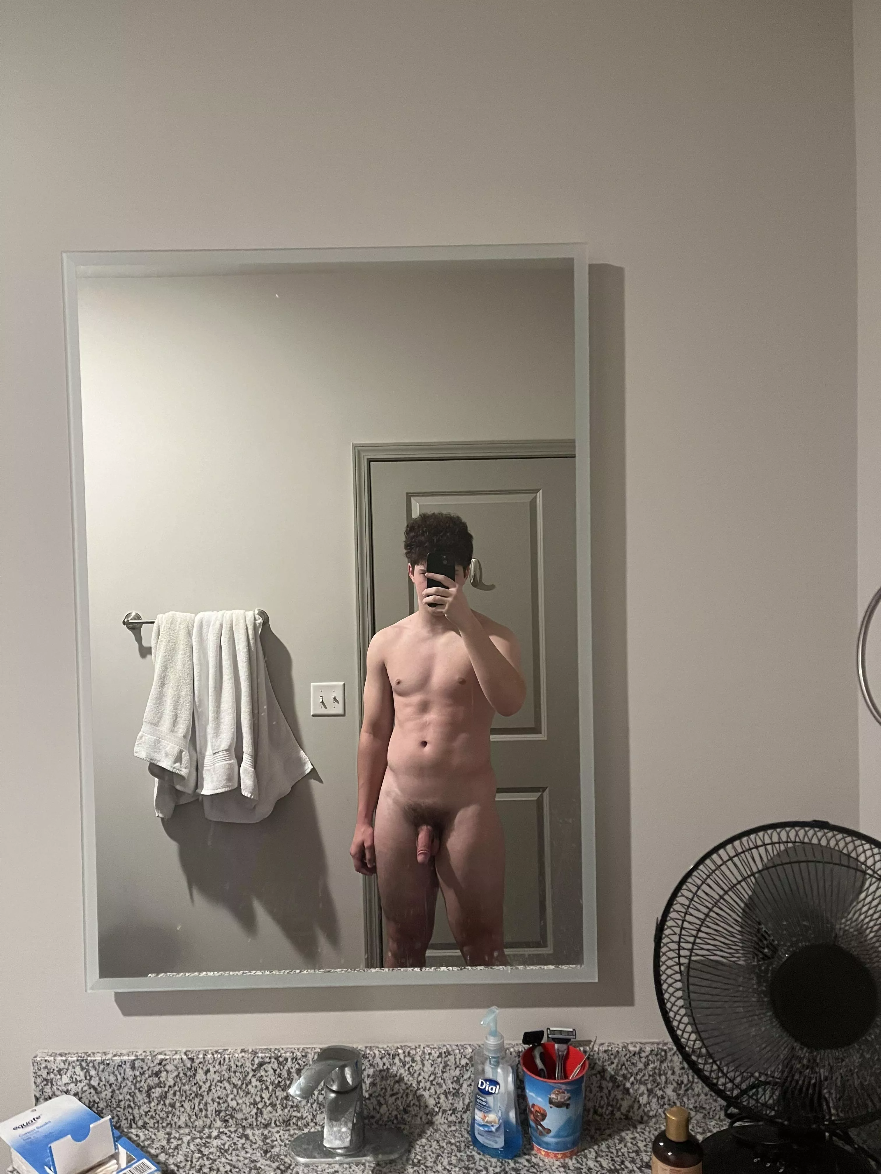 (M) 18 years old. I’m a grower but I’m worried it looks small when it’s soft