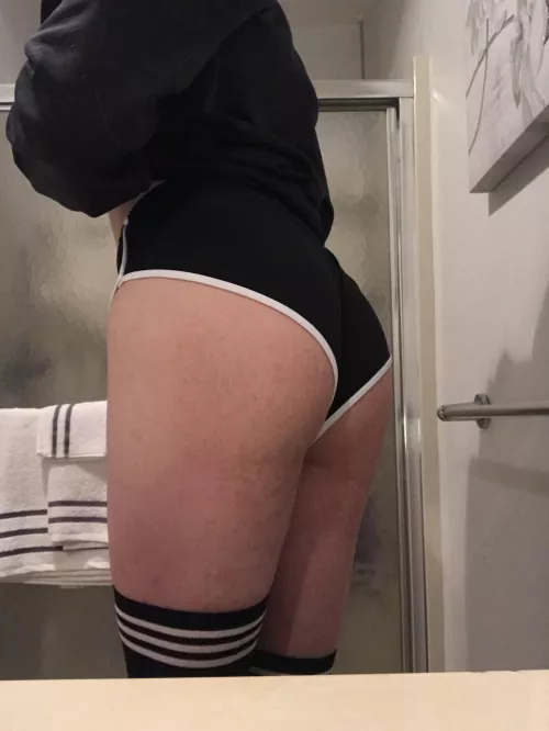 New outfit! How do I look?