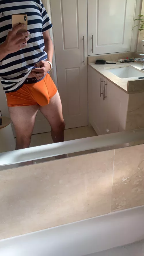 Quick bath before football with the lads ⚽️⚽️⚽️⚽️