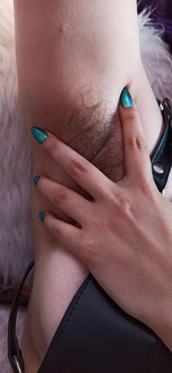 scratching with my claws