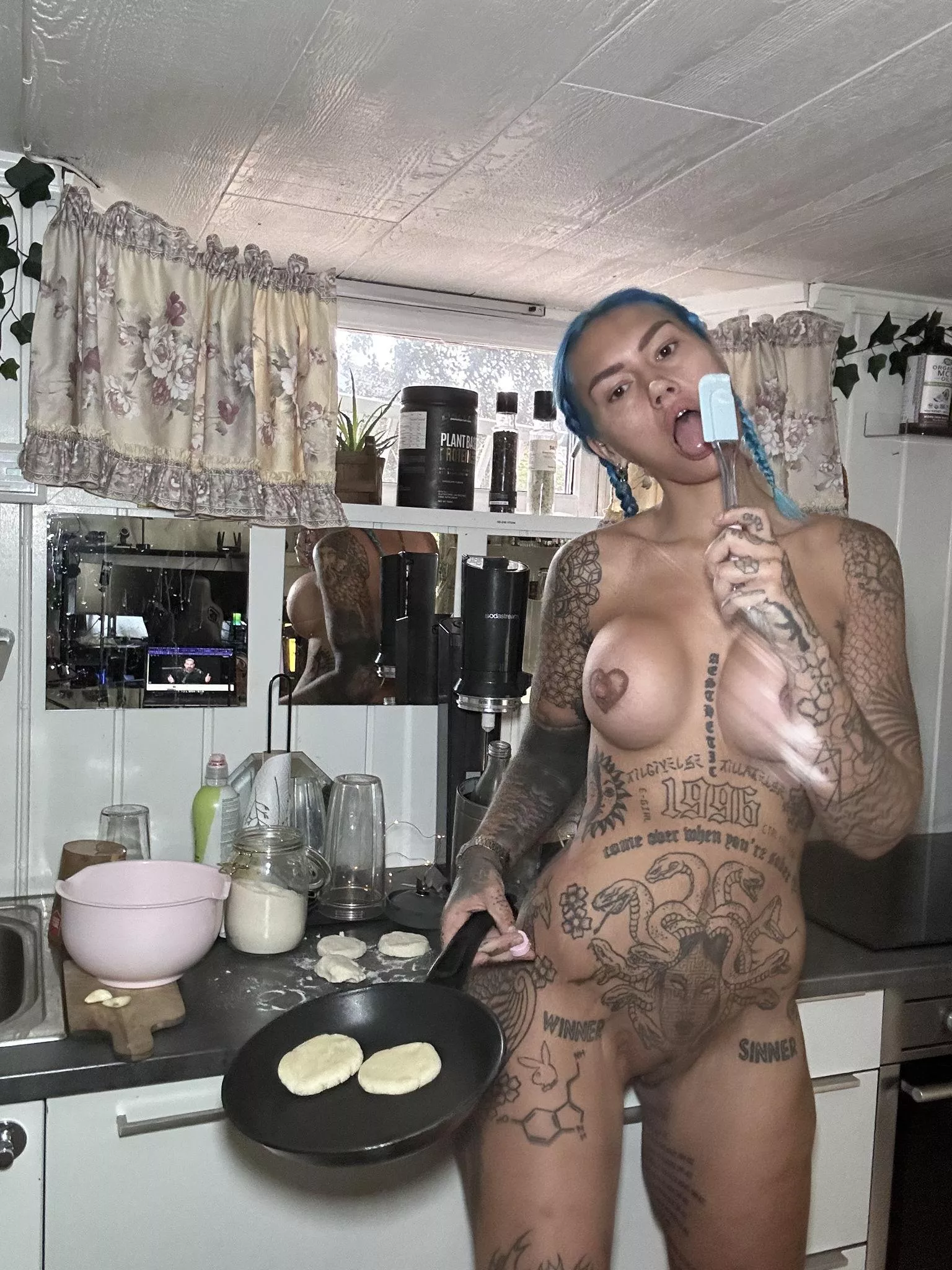 Showing off the boobies