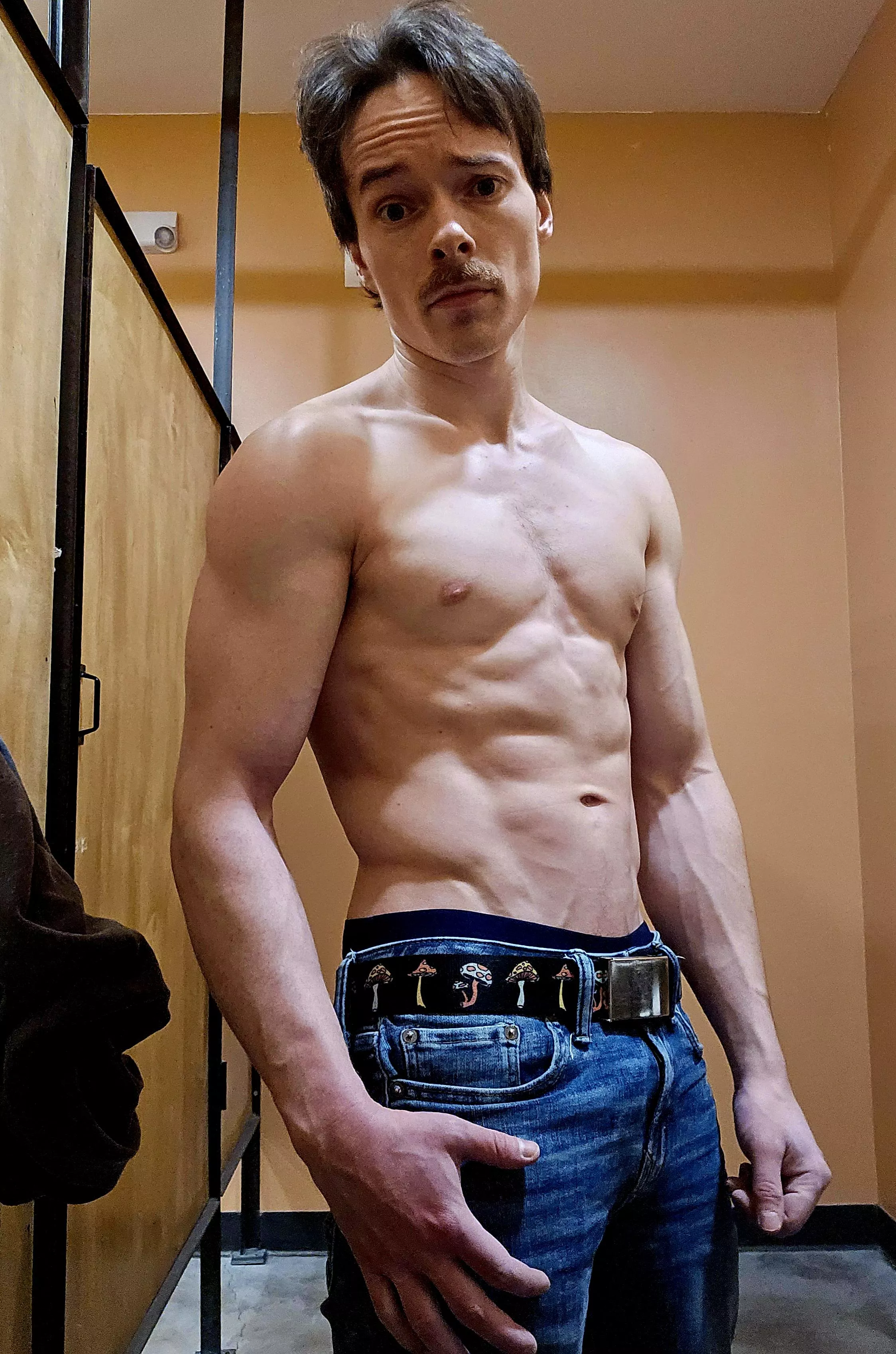 Snuck a pic in the climbing gym bathroom 😜