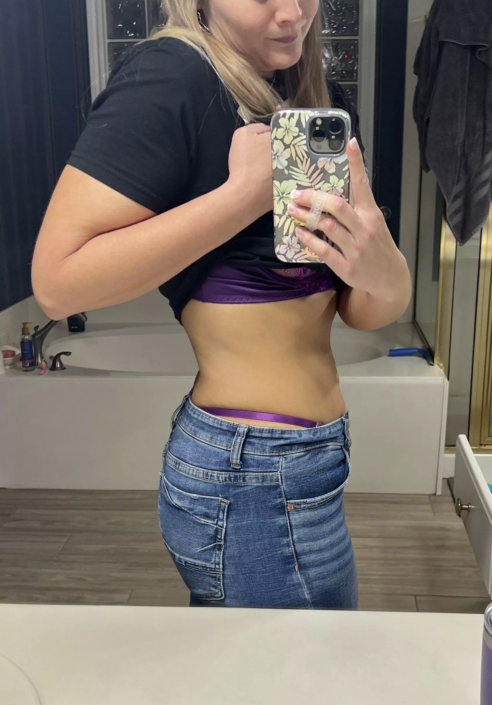 That thing never stays where I put it [f]