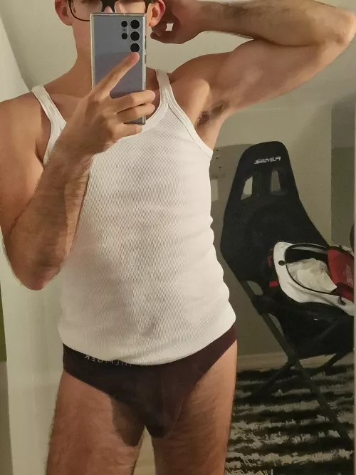 What do you think of this south european armpit?