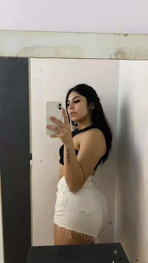 what you gon do if i strip naked infront of you?