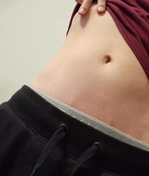 would you adopt a tiny 5'3 105lb femboyyy?