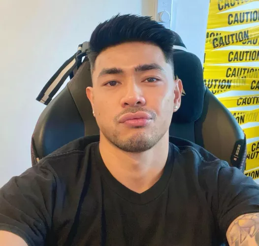 [29] Just got a new haircut, what do you think?