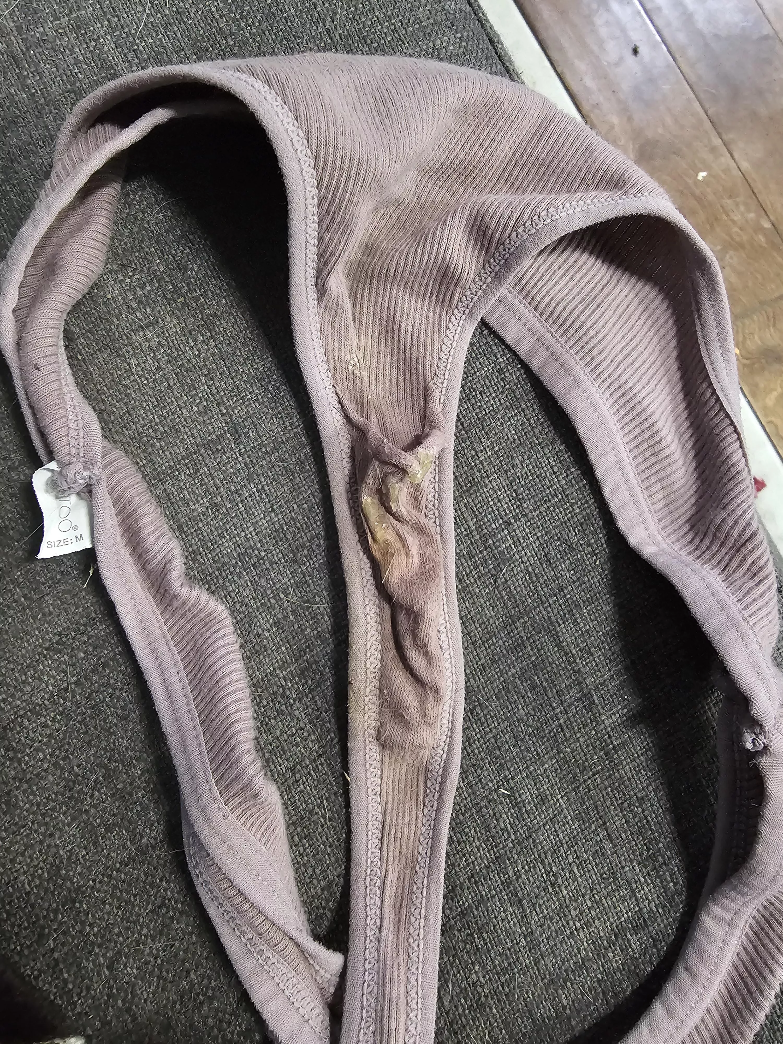 3 day old panties - take a whiff while you can 😜