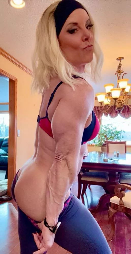 @annafinefit - If you had me for a day. What would we do