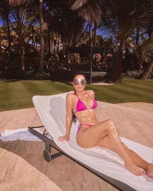 Are you into tan lines? 😉