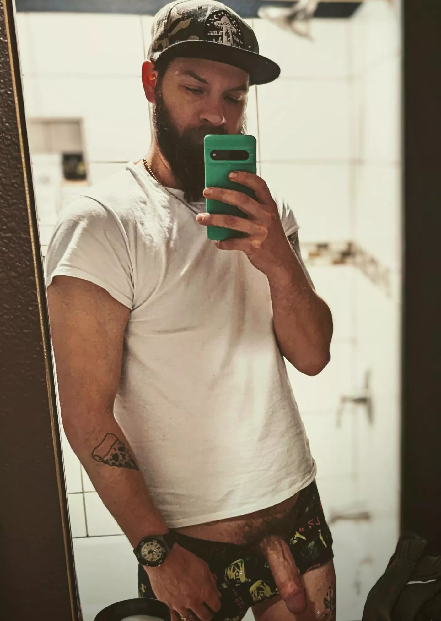 Be honest, would you suck me off?