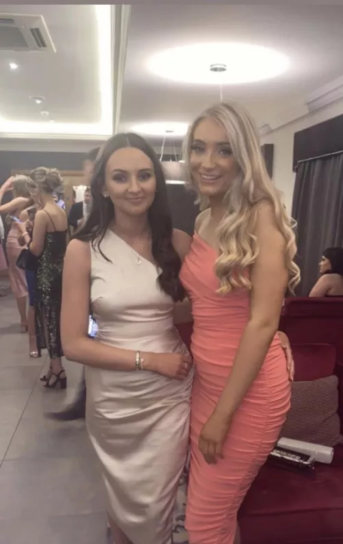 Brunette or blonde [2]