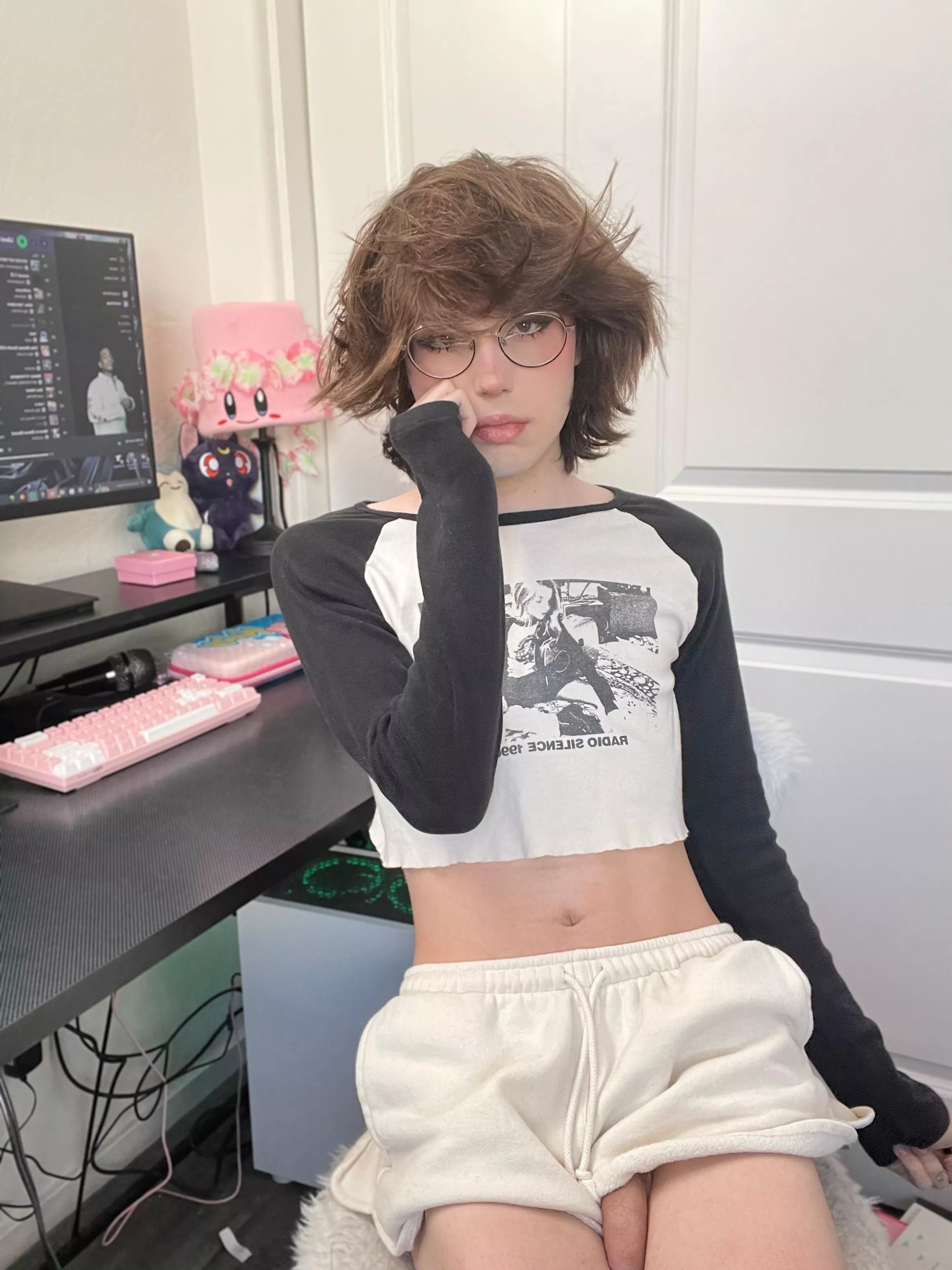 can i be your femboy gamer bf? 💕🍭