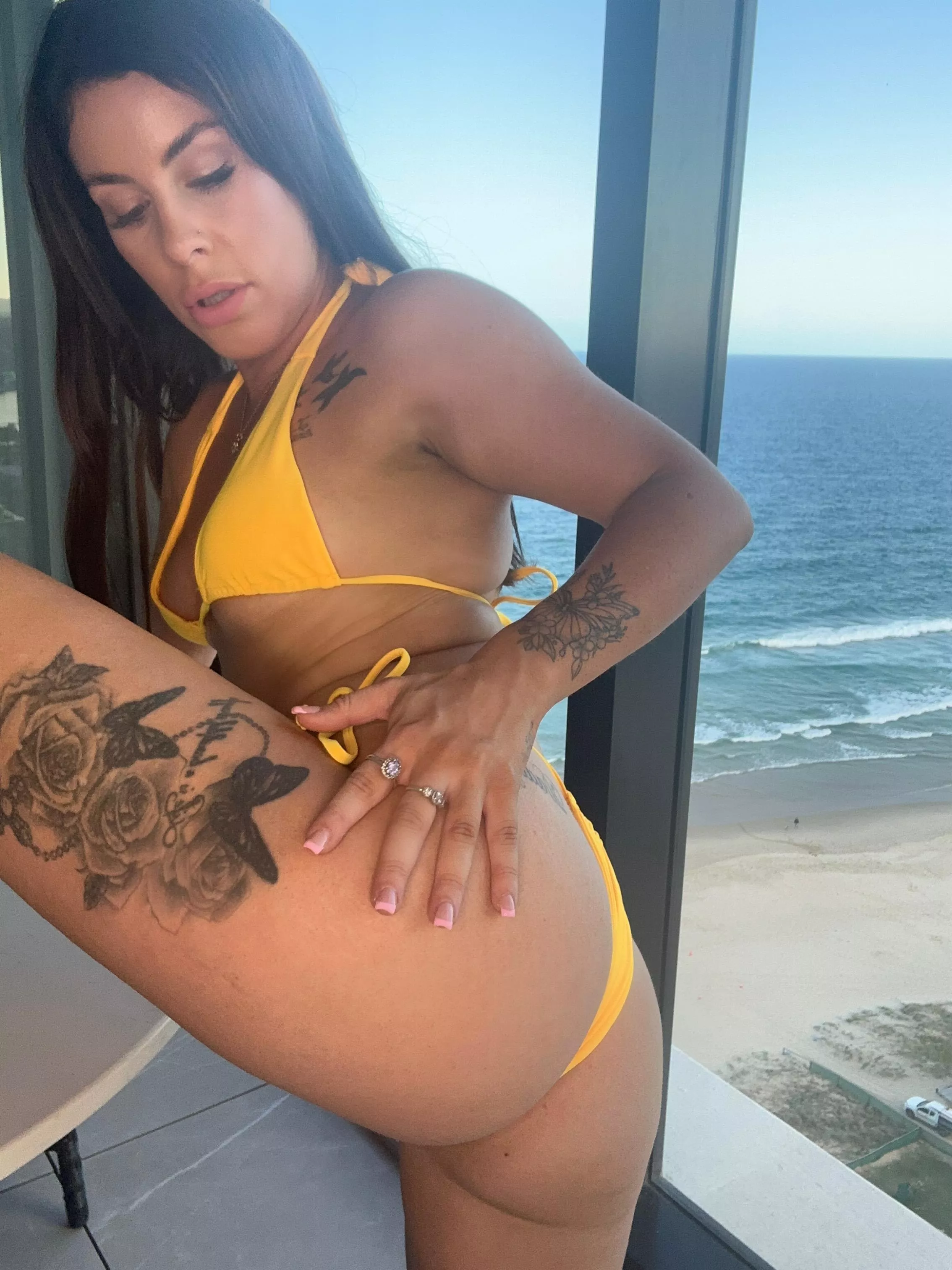 Can you make an inked girl happy?