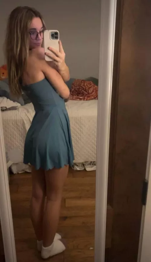 can you play with my sweat body after class?