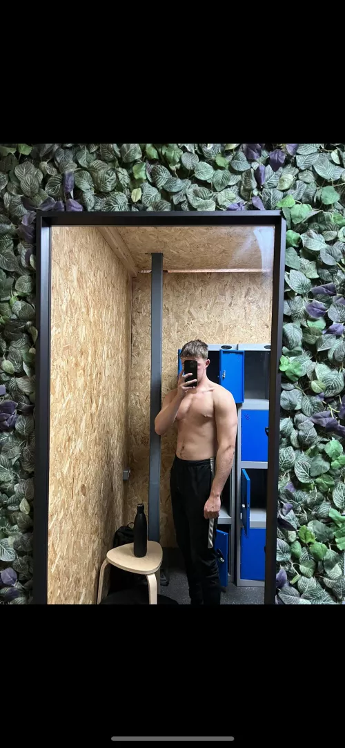 Chest and Tris today [M]