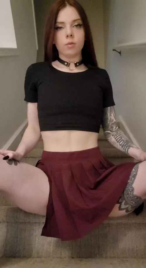 Do you like crop tops and skirts? Should see the strappy back on this top 🥵