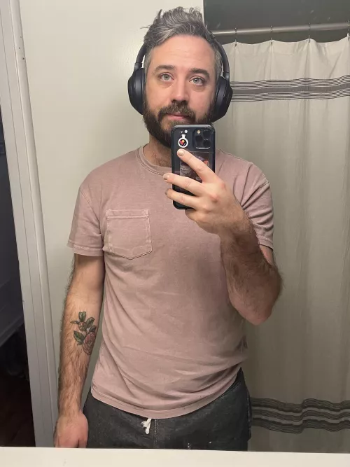 Felt cute and maybe needed a lil confidence boost 🥺