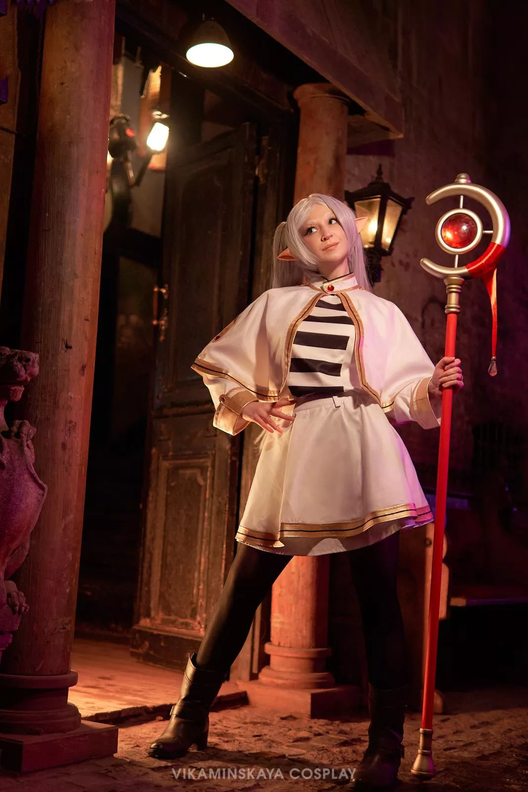 Frieren by Vikaminskaya